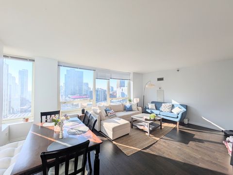 Tiny photo for 33 W Ontario Street #17F, Chicago, IL 60654 (MLS # 12579370)