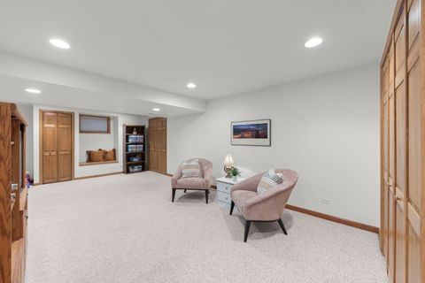 Tiny photo for 28 Winners Cup Circle, Wheaton, IL 60189 (MLS # 12487657)
