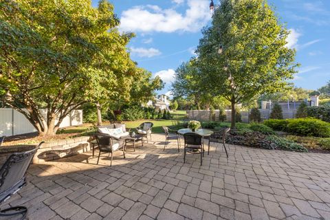 Tiny photo for 28 Winners Cup Circle, Wheaton, IL 60189 (MLS # 12487657)