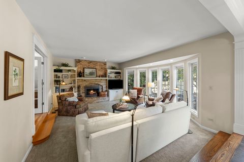 Tiny photo for 28 Winners Cup Circle, Wheaton, IL 60189 (MLS # 12487657)