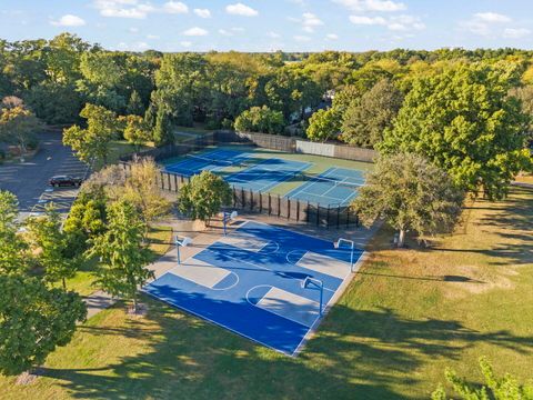 Tiny photo for 28 Winners Cup Circle, Wheaton, IL 60189 (MLS # 12487657)