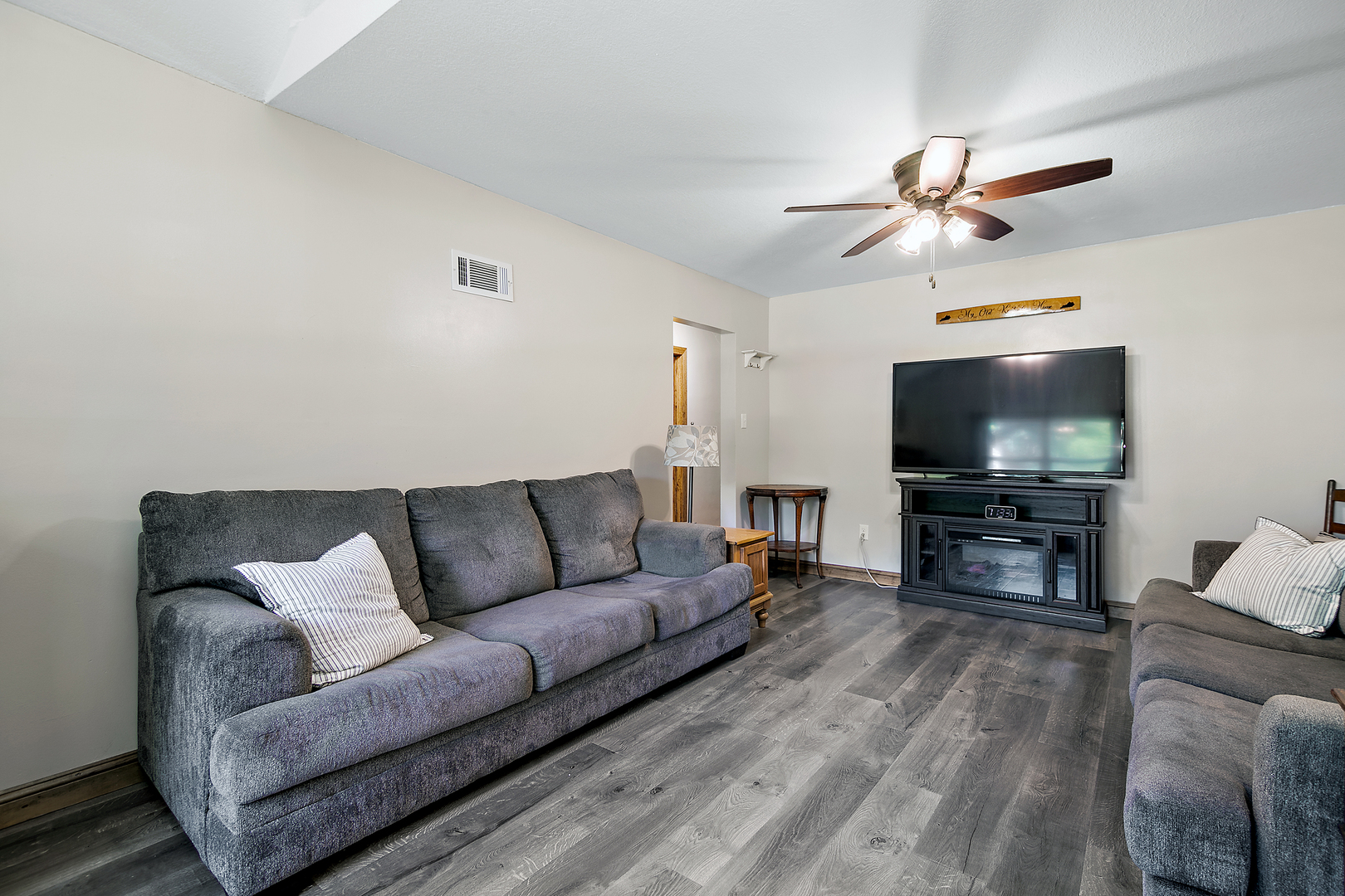 360 S 4th Avenue