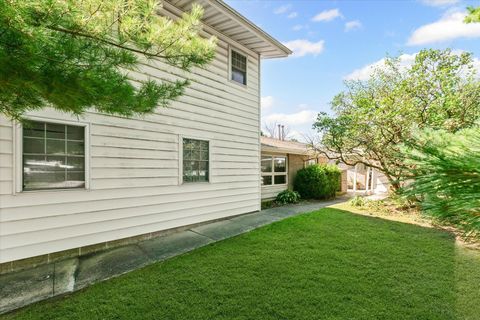Tiny photo for 1524 Golfview Road, Rantoul, IL 61866 (MLS # 12630468)