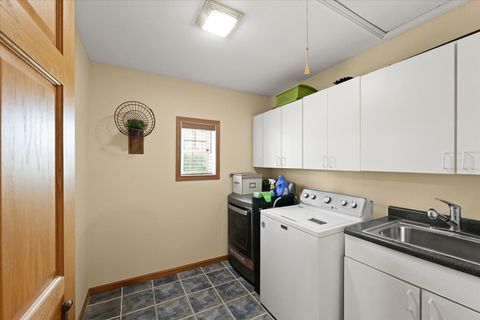 Tiny photo for 1524 Golfview Road, Rantoul, IL 61866 (MLS # 12630468)