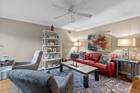 Tiny photo for 150 N Suffolk Lane, Lake Forest, IL 60045 (MLS # 12673160)