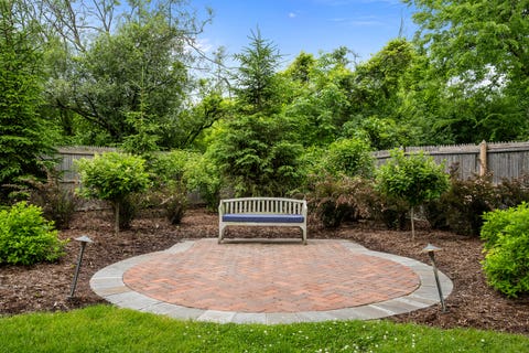 Tiny photo for 150 N Suffolk Lane, Lake Forest, IL 60045 (MLS # 12673160)