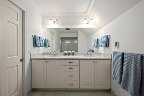 Tiny photo for 150 N Suffolk Lane, Lake Forest, IL 60045 (MLS # 12673160)