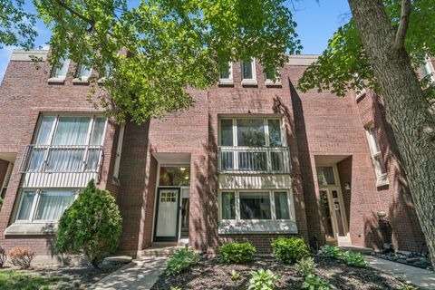 2717 S Michigan Avenue Chicago IL 60616