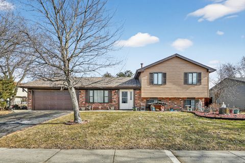 Tiny photo for 3945 County Farm Road, Hanover Park, IL 60133 (MLS # 12573378)