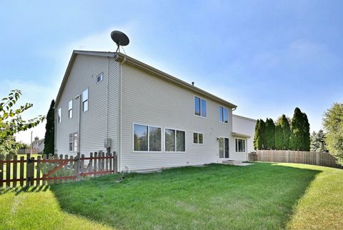 Tiny photo for 2434 White Barn Road, Aurora, IL 60502 (MLS # 12404455)