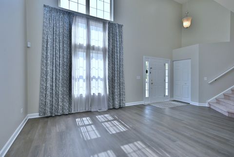 Tiny photo for 2434 White Barn Road, Aurora, IL 60502 (MLS # 12404455)