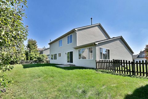 Tiny photo for 2434 White Barn Road, Aurora, IL 60502 (MLS # 12404455)