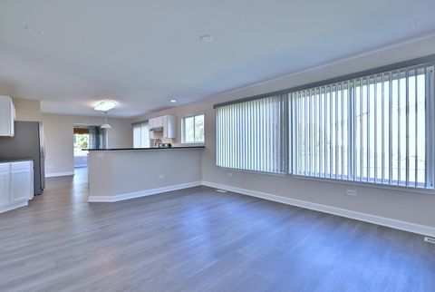 Tiny photo for 2434 White Barn Road, Aurora, IL 60502 (MLS # 12404455)