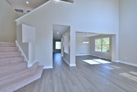 Tiny photo for 2434 White Barn Road, Aurora, IL 60502 (MLS # 12404455)