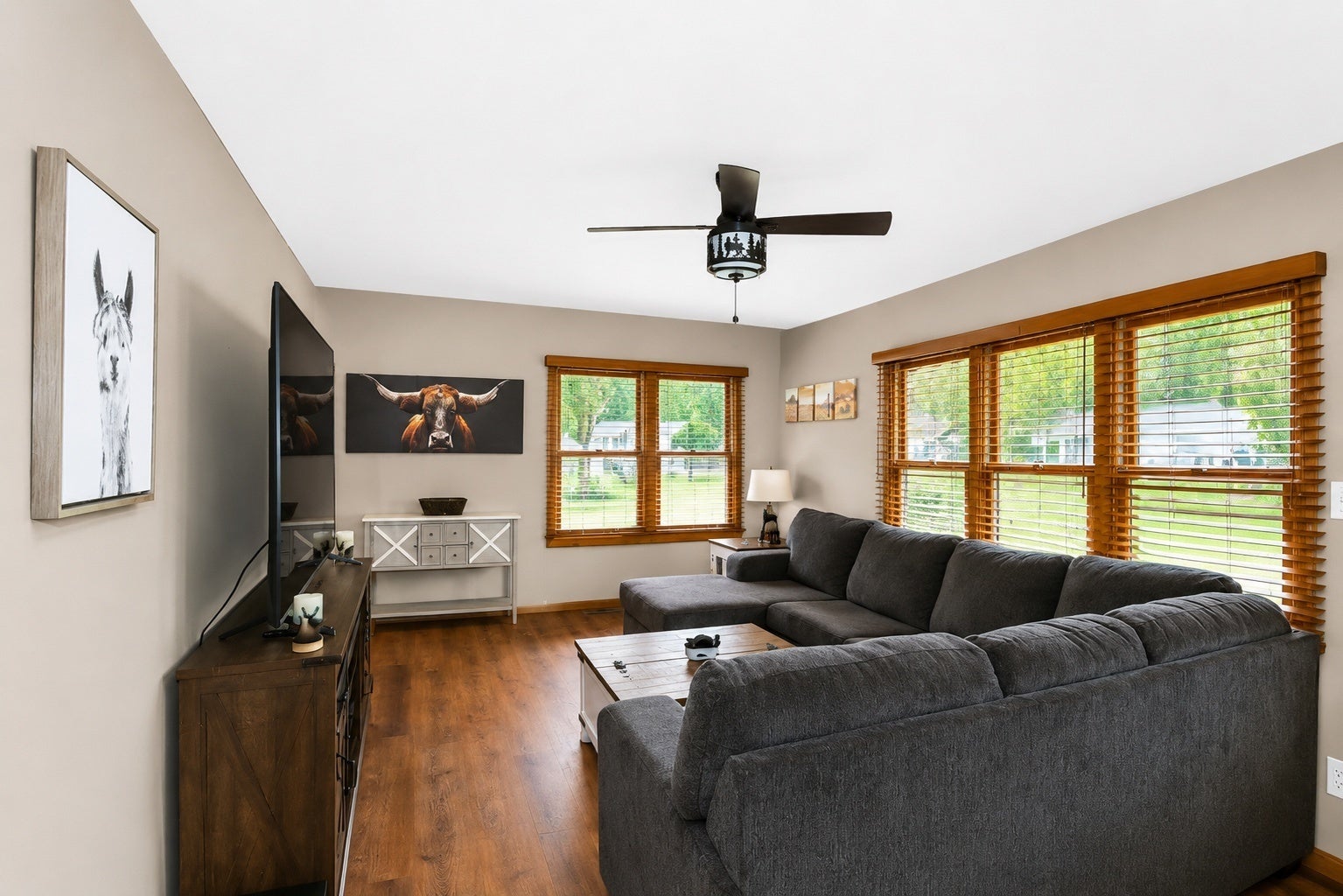 2302 Manor Lane