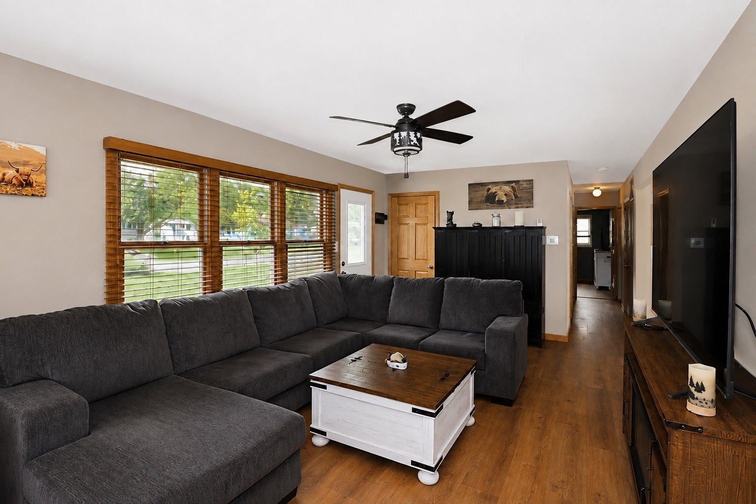 2302 Manor Lane