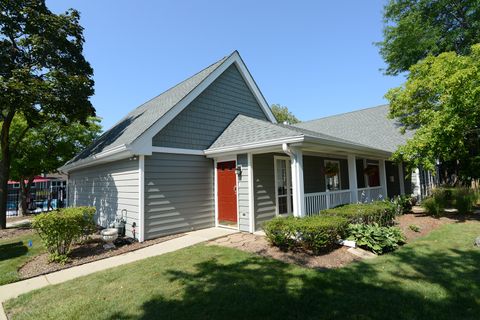Tiny photo for 600 Eastveiw Court #X1, Schaumburg, IL 60193 (MLS # 12431505)