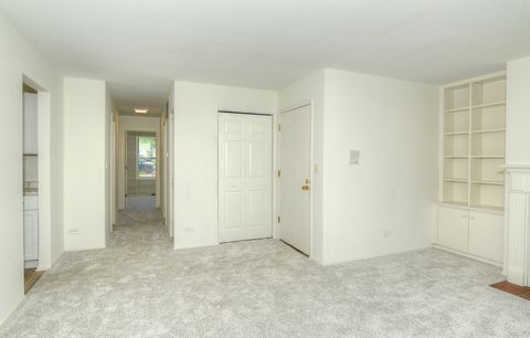 Tiny photo for 600 Eastveiw Court #X1, Schaumburg, IL 60193 (MLS # 12431505)