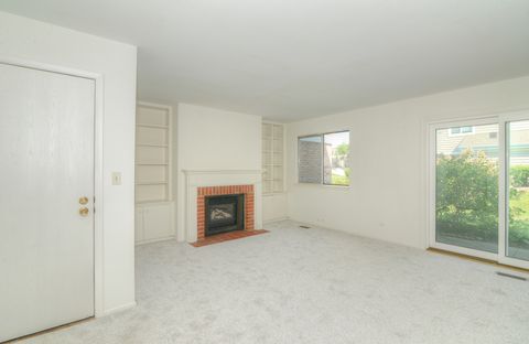 Tiny photo for 600 Eastveiw Court #X1, Schaumburg, IL 60193 (MLS # 12431505)