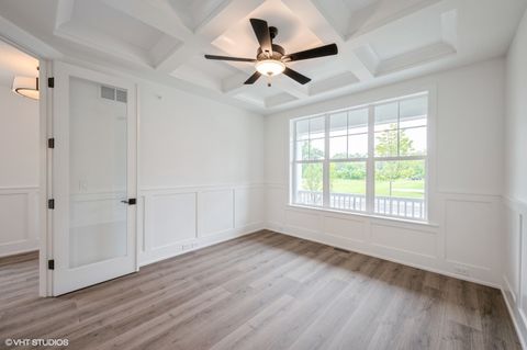 Tiny photo for 2522 HIDDEN OAK (LOT 7) Circle, Highland Park, IL 60035 (MLS # 12262003)