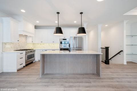 Tiny photo for 2522 HIDDEN OAK (LOT 7) Circle, Highland Park, IL 60035 (MLS # 12262003)