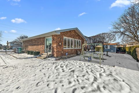 Tiny photo for 8352 138th Place, Orland Park, IL 60462 (MLS # 12539903)