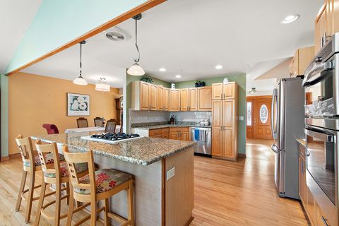 Tiny photo for 8352 138th Place, Orland Park, IL 60462 (MLS # 12539903)