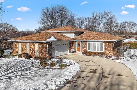 Tiny photo for 8352 138th Place, Orland Park, IL 60462 (MLS # 12539903)