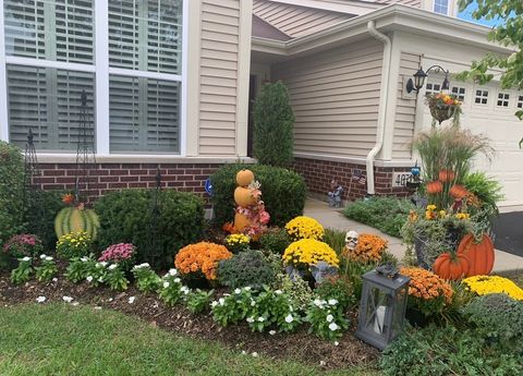 Tiny photo for 4071 Chesapeake Lane, Naperville, IL 60564 (MLS # 12613809)