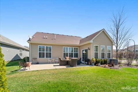 Tiny photo for 4071 Chesapeake Lane, Naperville, IL 60564 (MLS # 12613809)