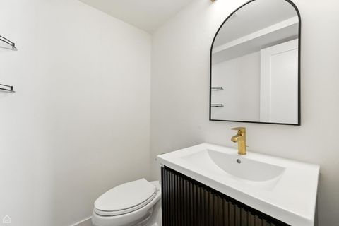 Tiny photo for 3150 N Lake Shore Drive #29F, Chicago, IL 60657 (MLS # 12433603)