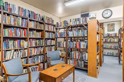 Tiny photo for 3150 N Lake Shore Drive #29F, Chicago, IL 60657 (MLS # 12433603)