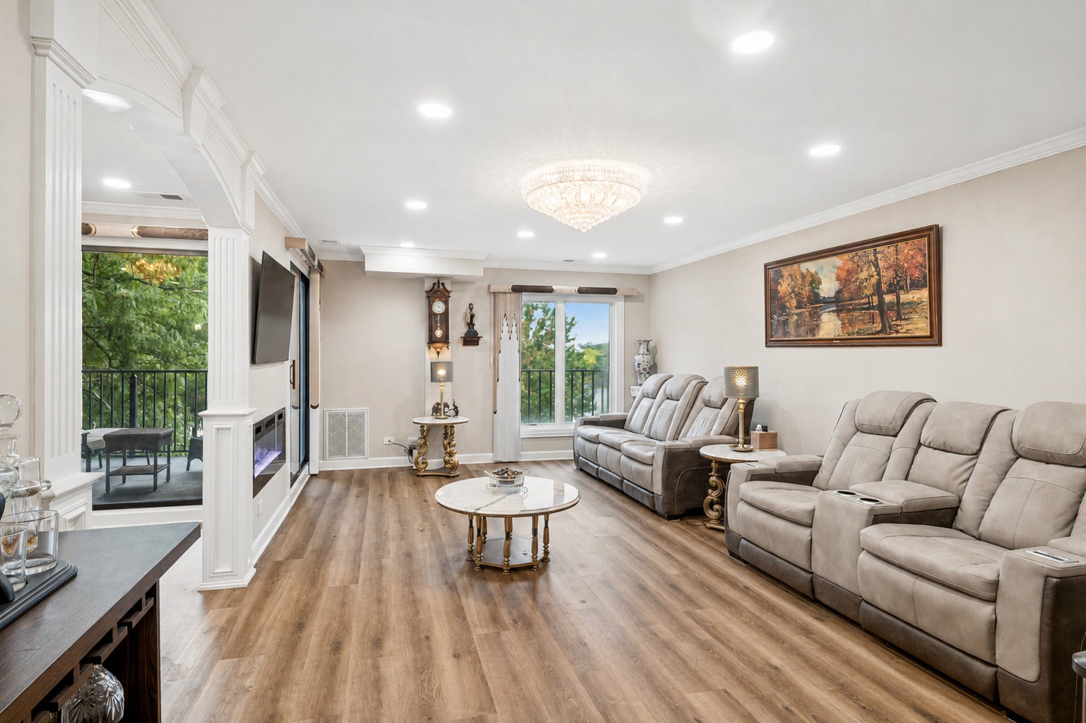 453 Raintree Drive 3P