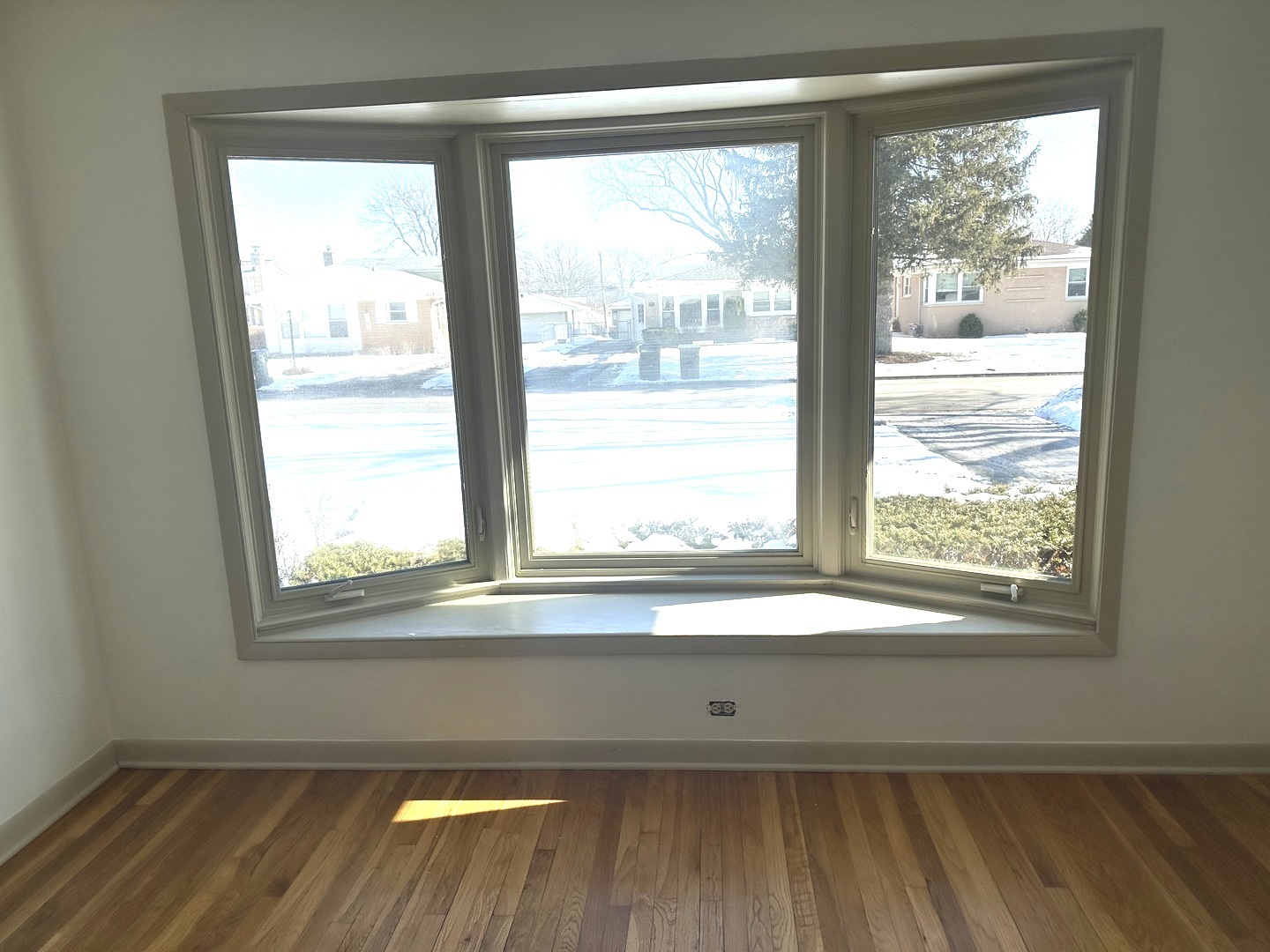 1228 S Chestnut Avenue