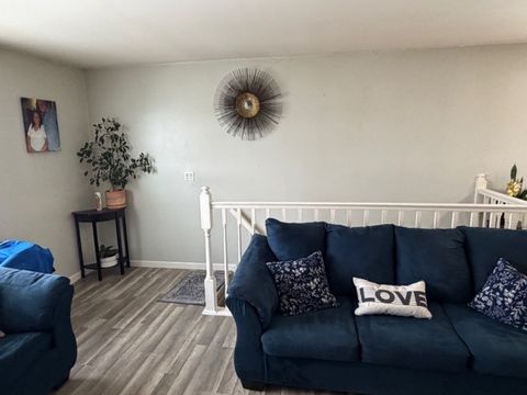 Tiny photo for 360 Meadow Court #360, Vernon Hills, IL 60061 (MLS # 12593063)