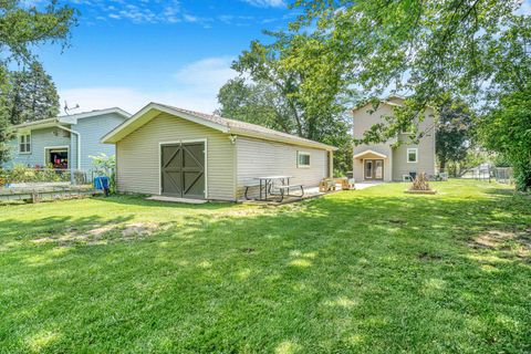 Tiny photo for 23W662 Irving Park Road, Roselle, IL 60172 (MLS # 12396594)