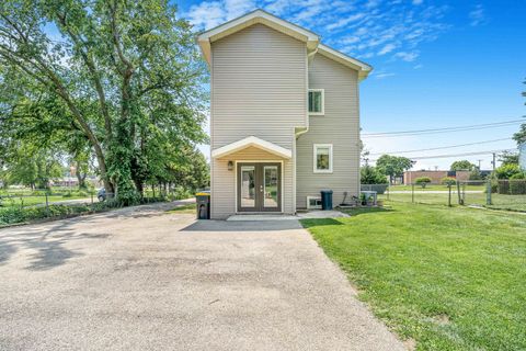 Tiny photo for 23W662 Irving Park Road, Roselle, IL 60172 (MLS # 12396594)