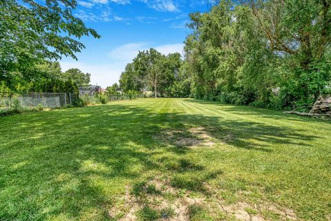 Tiny photo for 23W662 Irving Park Road, Roselle, IL 60172 (MLS # 12396594)