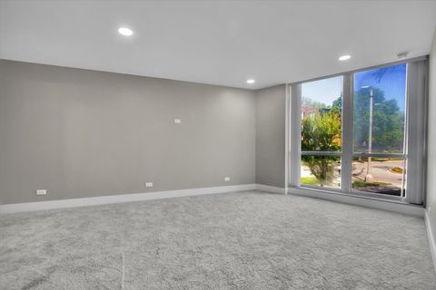 Tiny photo for 1301 N Western Avenue #134, Lake Forest, IL 60045 (MLS # 12643072)