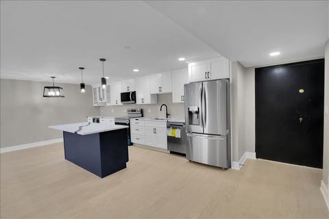 Tiny photo for 1301 N Western Avenue #134, Lake Forest, IL 60045 (MLS # 12643072)