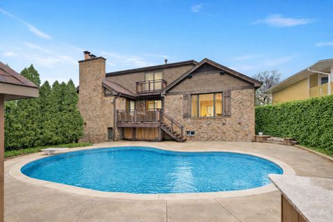 Tiny photo for 305 N Dale Avenue, McHenry, IL 60050 (MLS # 12537529)