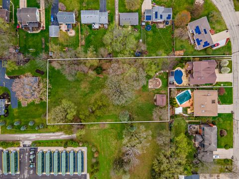 Tiny photo for 305 N Dale Avenue, McHenry, IL 60050 (MLS # 12537529)