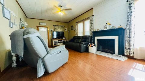 Tiny photo for 103 N GRAND Street, West Frankfort, IL 62896 (MLS # EB459780)