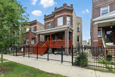 4224 W Kamerling Avenue Chicago IL 60651