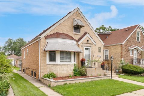 Photo of 2143 N 76th Avenue, Elmwood Park, IL 60707 (MLS # 12488502)