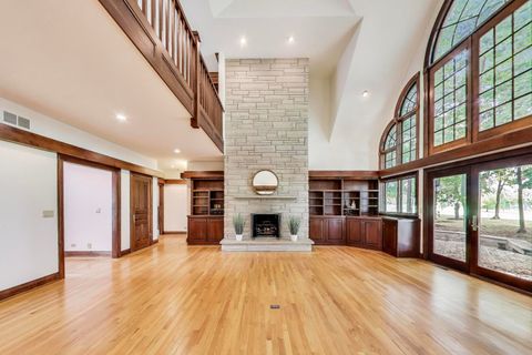 Tiny photo for 3706 Royal Fox Drive, St. Charles, IL 60174 (MLS # 12491792)