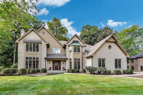 Photo of 3706 Royal Fox Drive, St. Charles, IL 60174 (MLS # 12491792)