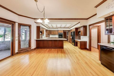 Tiny photo for 3706 Royal Fox Drive, St. Charles, IL 60174 (MLS # 12491792)