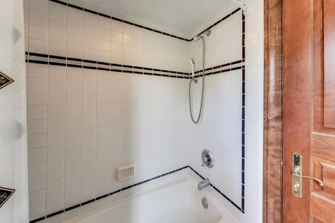 Tiny photo for 3706 Royal Fox Drive, St. Charles, IL 60174 (MLS # 12491792)