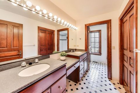 Tiny photo for 3706 Royal Fox Drive, St. Charles, IL 60174 (MLS # 12491792)